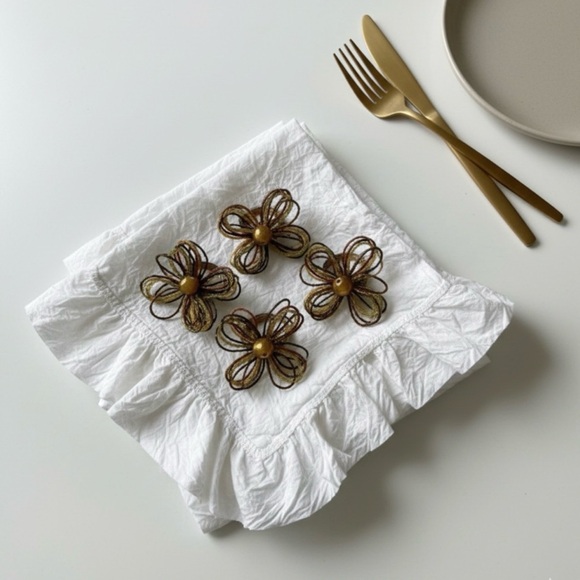 Other - Set of 4 Vintage Beaded Butterfly Napkin Rings White Ruffled Napkins Table Decor